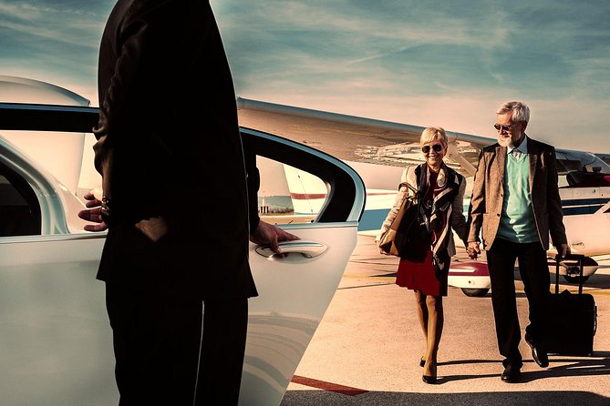 Read more about the article Facts About Hiring Chauffeur Service In Dubai & Fujairah